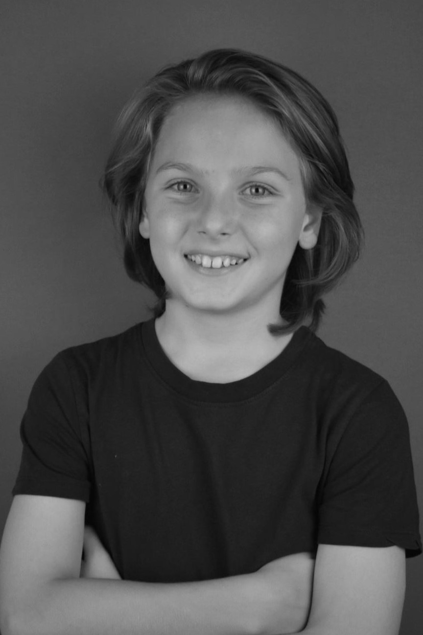 HİM CASTING