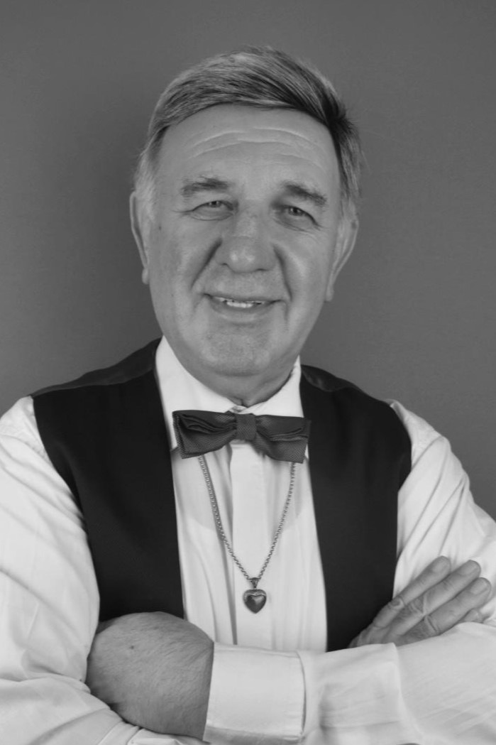 HİM CASTING